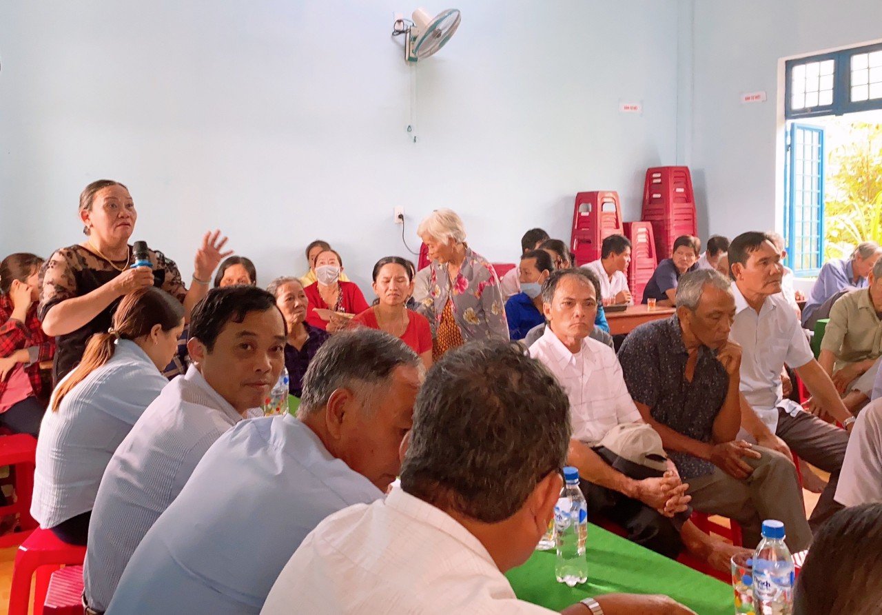 Đảng ủy xã Nghĩa Hà đã tổ chức buổi tiếp xúc, đối thoại trực tiếp giữa đồng chí Bí thư Đảng ủy với nhân dân thôn Hiền Lương